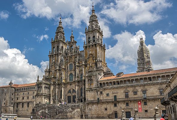 Características Catedral Santiago de Compostela