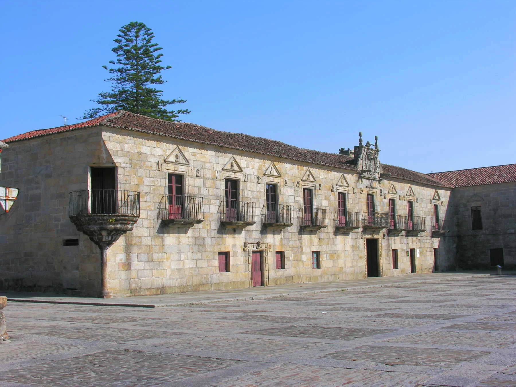 Pazo de Fefiñáns en Cambados, junto a la plaza principal del casco histórico