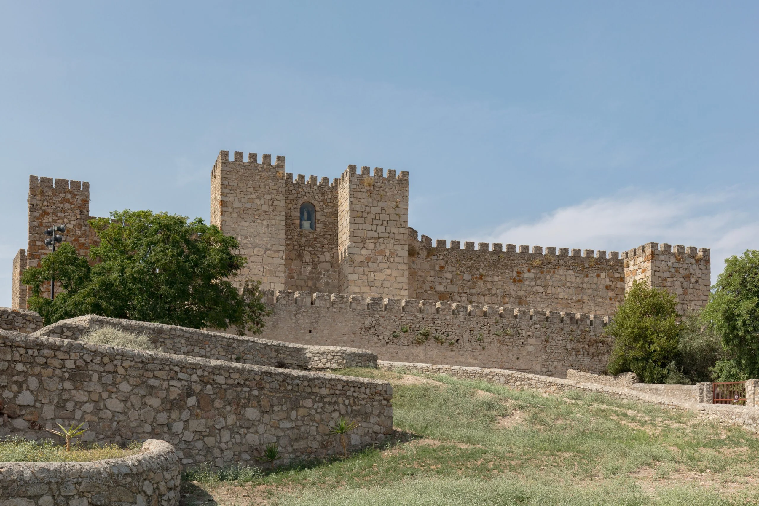 Qué ver en Trujillo: Murallas y torres del Castillo de Trujillo en Cáceres