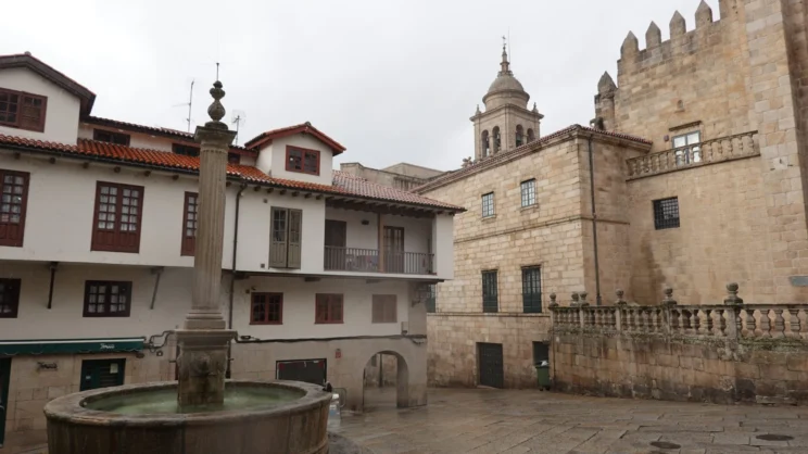 Qué ver en Ourense: termas, casco histórico, Catedral y paseo por el Miño